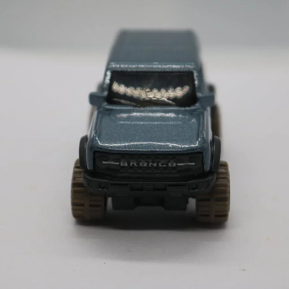 Hot Wheels 2021 Ford Bronco custom keychain 1/64 scale